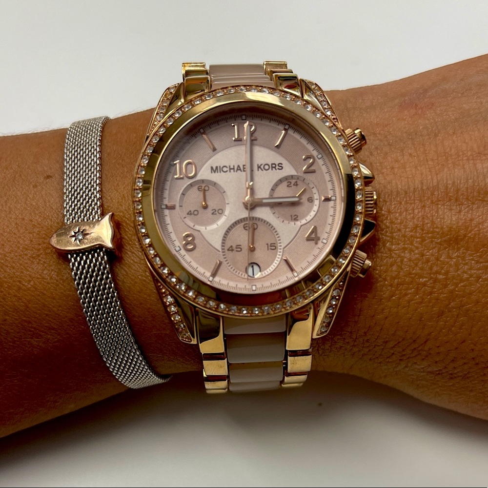 No scratches!Rose Gold/Ceramic Watch..Michael Kors